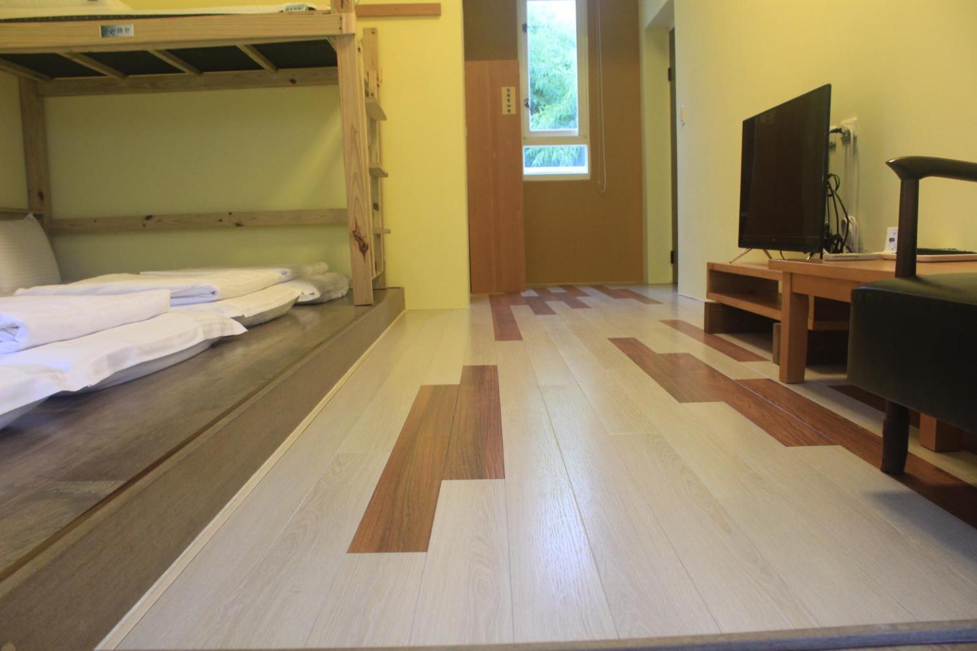 Katsu B&B Ji'an Bilik gambar